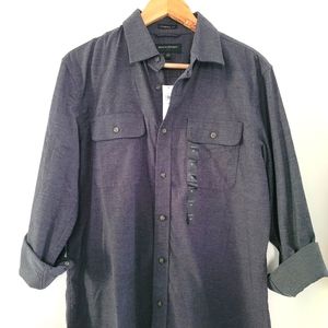 Banana Republic Men's Buyton down long sleeve